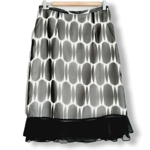 SilkLand Dresses & Skirts - SILKLAND / 100% Silk Knee Length Bottom Ruffle Layered Skirt B&W Sz S / 6 Flawed